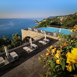 Dominio Mare Resort&spa Resort Bergeggi
